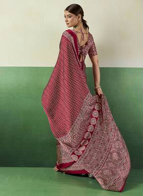 maroon faux satin printed saree 2