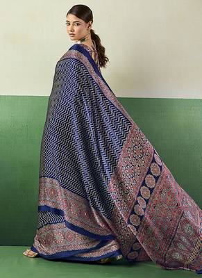 navy blue faux satin printed saree 2