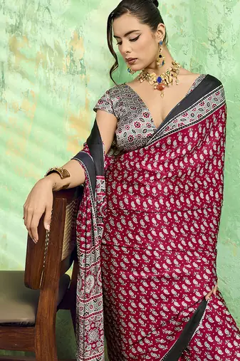 maroon faux satin print saree
