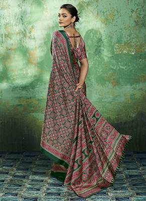 green faux satin printed saree 2
