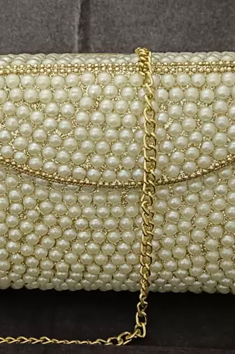 Pearl brass metal clutch