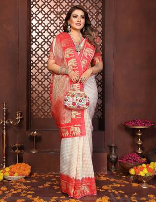 Red banarasi silk jacquard saree for women 4