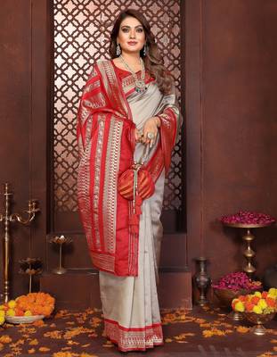Beige banarasi silk jacquard saree for women 4
