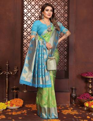 Parrot-green banarasi silk jacquard saree for women 4