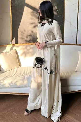 cream faux georgette kurta set
