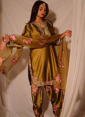 brown satin kurta set 1