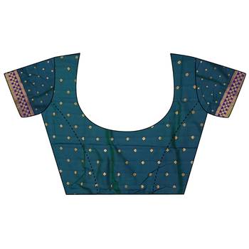 Women parrot green soft silk blend gold zari woven buttas banarasi silk blend saree 5