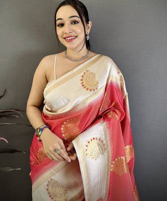 Women coral soft silk blend gold zari woven buttas banarasi silk blend saree 4