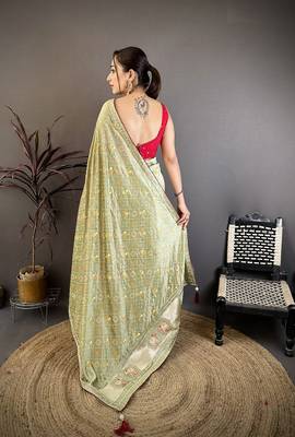 Women sage green vichitra silk blend bandhani & animal motifs bandhani saree 4