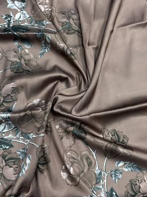 Nude mocha rose predrepped saree with unstiched blouse 3