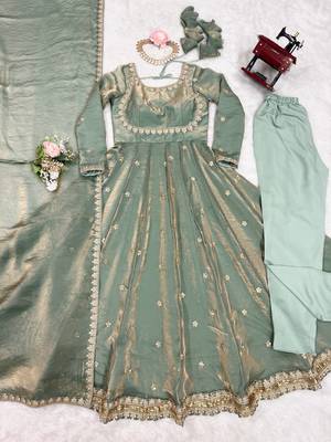 Green Fandy Silk Embroidered Kurti Pant Dupatta 3