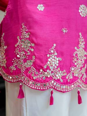 pink silk blend mirror embroidered kurta set with dupatta 5