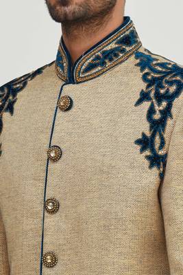 Gold solid jute & velvet sherwani for men 3