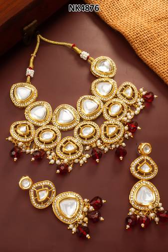 Red bead kundan choker necklace set