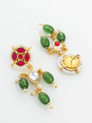 Green bead kundan drop earrings 3