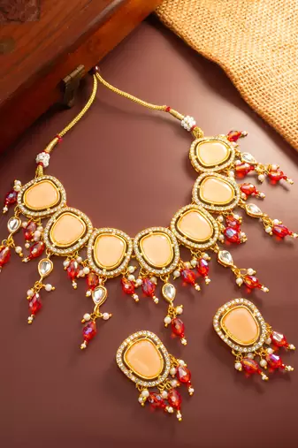 Peach stone red bead choker set