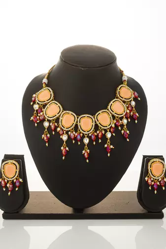 Peach stone red bead choker set