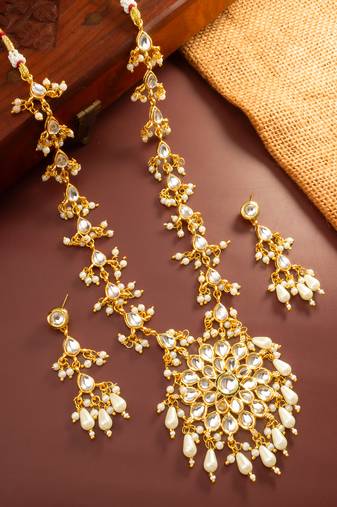 Floral kundan pendant long necklace set