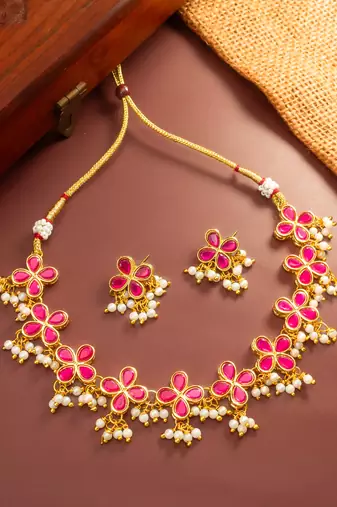 Pink floral pearl necklace earring set