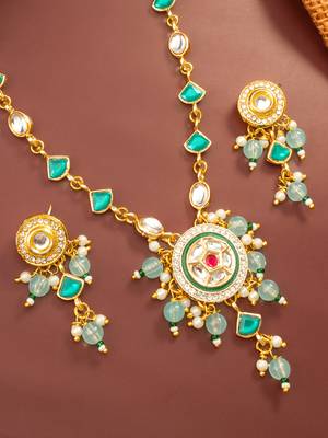Green stone pendant necklace earring set 2