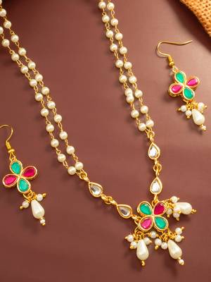 Pearl floral pendant necklace earring set 2