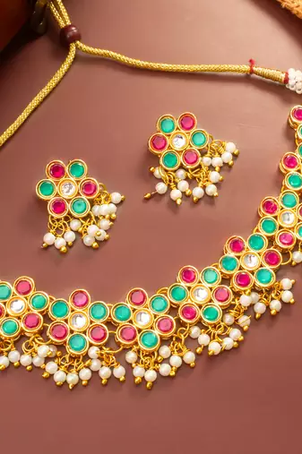 Multicolor pearl fringe choker necklace set