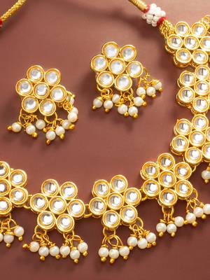 White kundan pearl choker necklace set 2