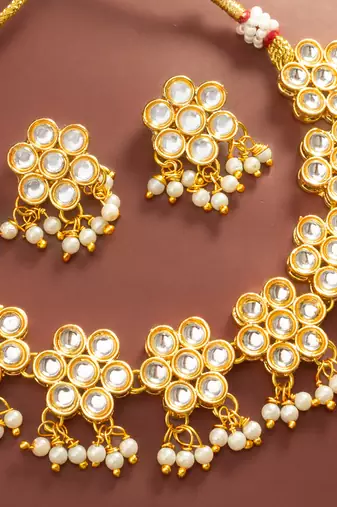 White kundan pearl choker necklace set
