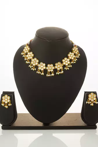 White kundan pearl choker necklace set