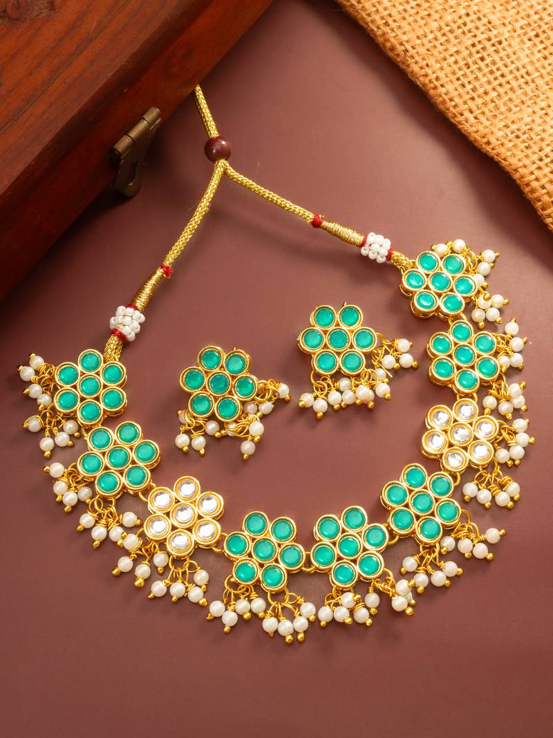 Green floral kundan necklace earring set