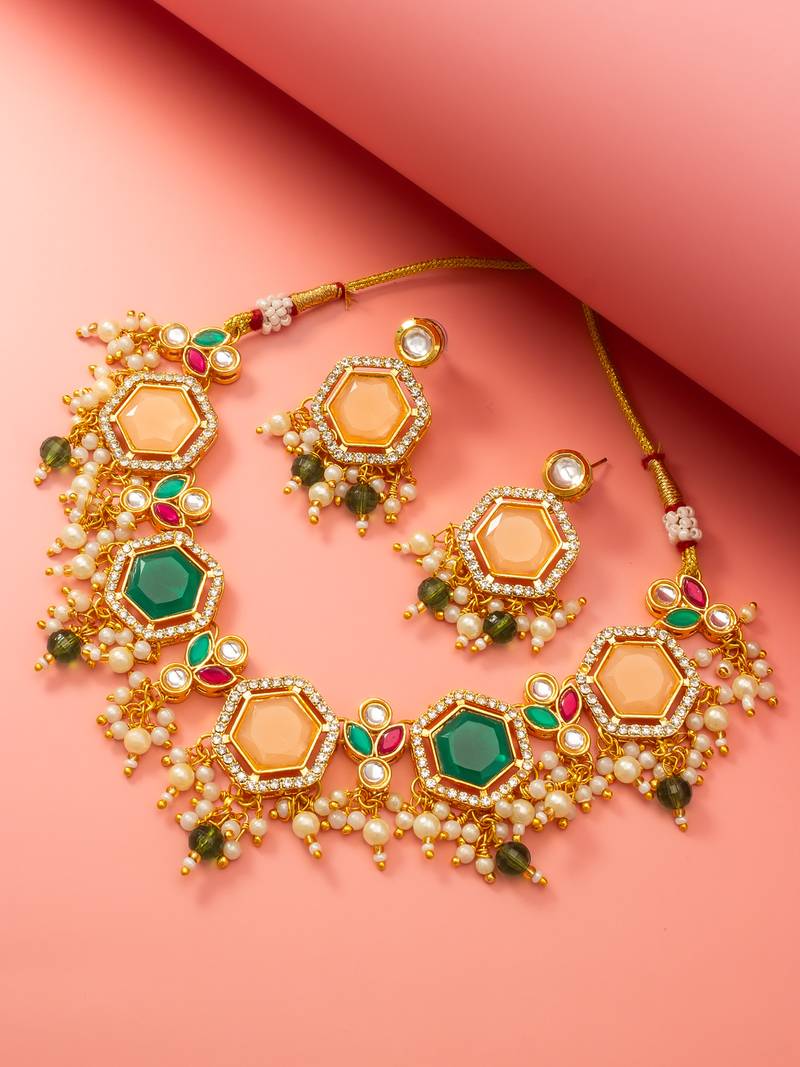 Peach green stone choker necklace set