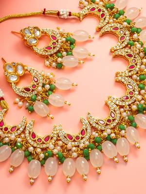 Crescent chandbali kundan necklace earring set 2