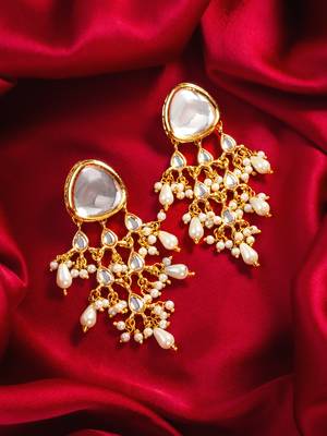 White kundan pearl chandbali earrings 1