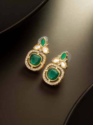 Green stone ad kundan earrings 1