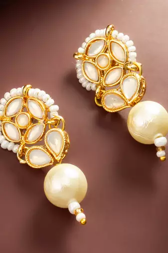 White kundan pearl drop earrings