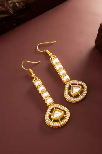 Square kundan drop earrings