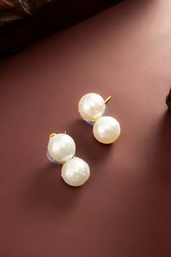 White pearl double stud earrings