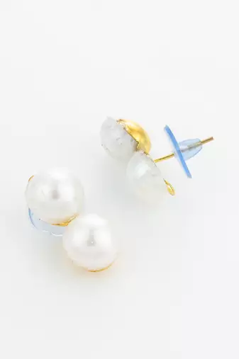 White pearl double stud earrings