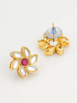 Pink floral kundan stud earrings 3