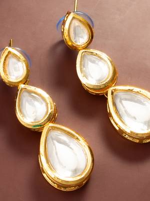 Triple teardrop kundan earrings 2