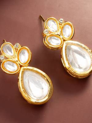 White teardrop statement earrings 2