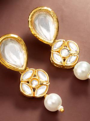 Pearl tiered dangle earrings 2