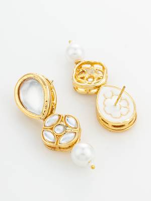 Pearl tiered dangle earrings 3