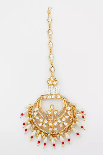 Pearl cascade kundan maang tikka