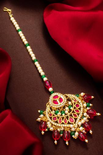 Pink green kundan maang tikka