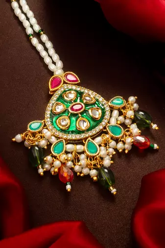 Green meenakari kundan maang tikka