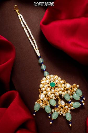 Teal mint kundan maang tikka