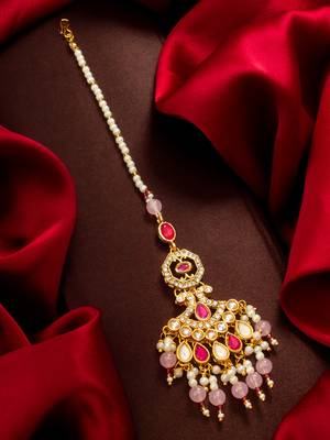 Pink pearl kundan beaded maang tikka 1
