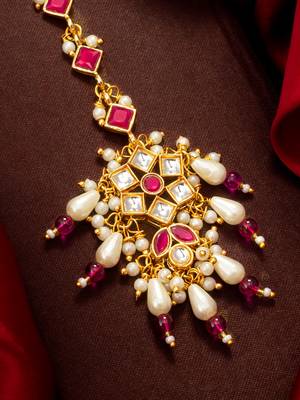 Pink pearl kundan beaded maang tikka 2