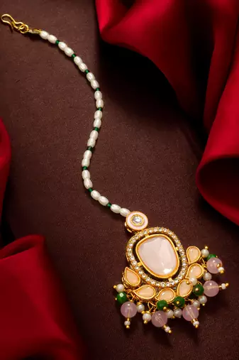Pink peach kundan pearl maang tikka